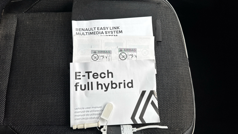 Renault Captur 1.6 E-Tech full hybrid 145 Techno 5dr Auto Hybrid Hatchback